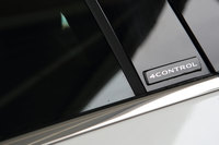 四輪操舵システム「4コントロール」については、「シャシースポール」と「シャシーカップ」で同じ制御となっている。