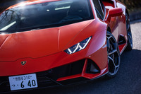 ボディーデザインの見直しによって従来型よりも空力効率で6倍、エンジン冷却性能で＋16％、さらにおよそ7倍となる最大ダウンフォースが確保されている。