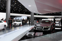 アウディ、クワトロ技術でスーパースポーツからEVまで【フランクフルトショー09】