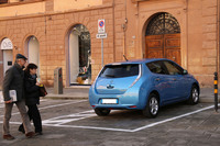 電気自動車はZTL内の走行を許可している地域がある。自由走行はダメでも、充電ポールへのルートのみ進入が認められている場合も。