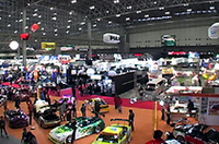 【Movie】東京オートサロン2005〜よく見せましょう、｢マツダスピード・アテンザ」の画像