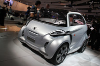 プジョーのコンセプトカー「BB1」。2009年フランクフルトショーで。