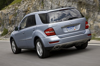 メルセデス・ベンツML320ブルーテック（4WD/7AT）【海外試乗記】の画像