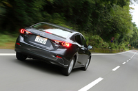 マツダ・アクセラスポーツ20S ツーリング Lパッケージ／アクセラスポーツ15S／アクセラセダン15S【試乗記】の画像