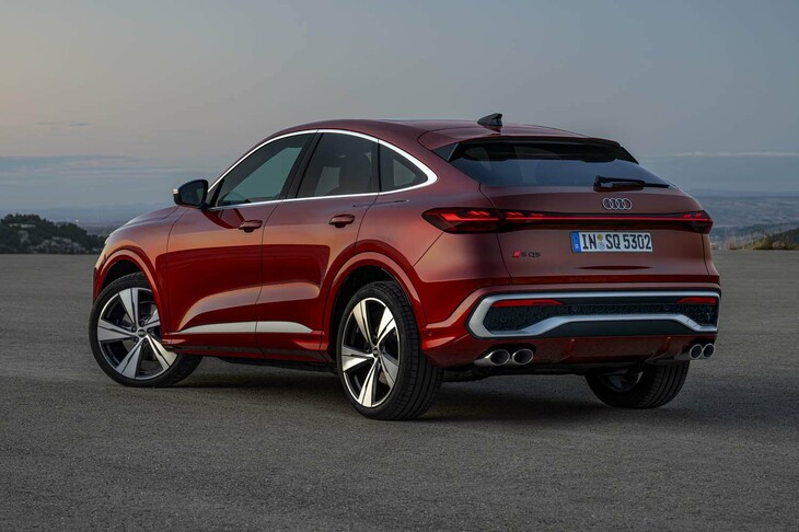 「SQ5スポーツバック」のエクステリアは、シルバーのアクセントでドレスアップされている。