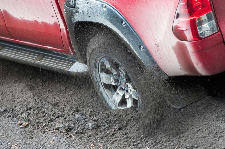 「GEOLANDAR X-AT」は押しの強いデザインでドレスアップ需要に応えるだけでなく、オンロードの快適性とオフロードの走破性を両立した頼れるタイヤだった。