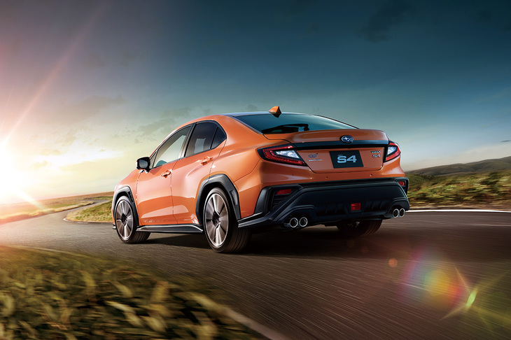 2021年11月25日に発表された新型「WRX S4」。初代モデルは2014年に登場し、今回が初のフルモデルチェンジとなる。