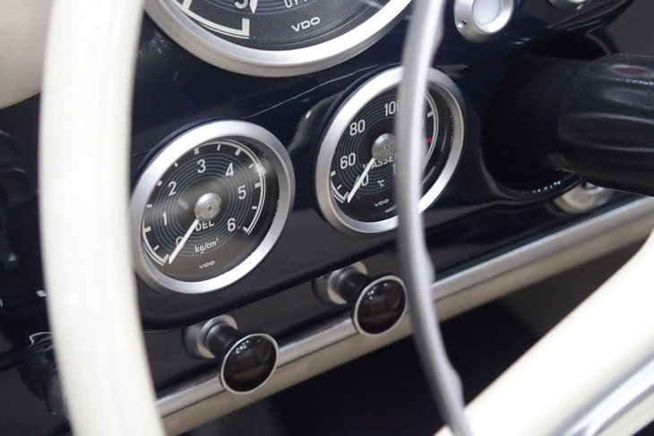 メルセデス・ベンツ190SL