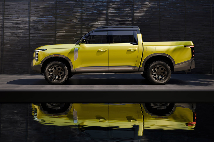 「フロンティアプロ」のボディーサイズは全長×全幅×全高＝5520×1960×1950mm、ホイールベースは3300mm。