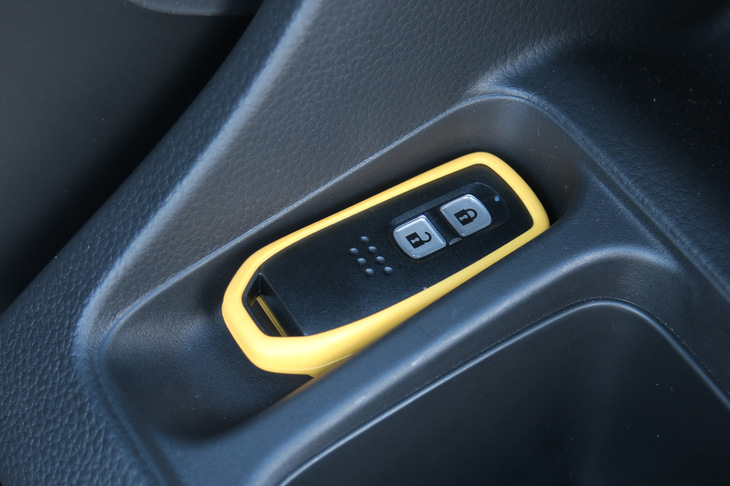 ホンダN-WGN Lスタイル＋ ビター（リモコンキー）