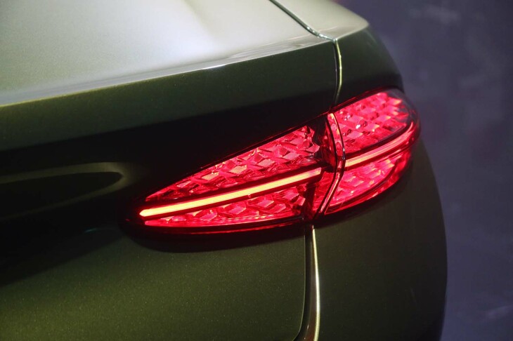 ベントレー・コンチネンタルGTCスピード（リアコンビランプ）