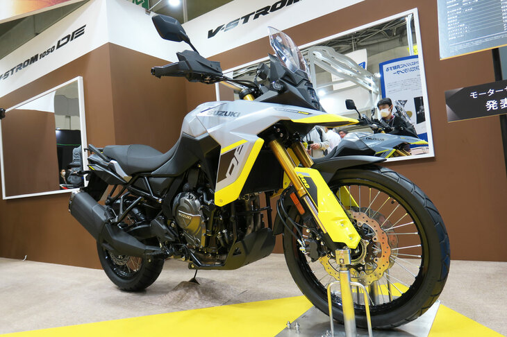 スズキVストローム800DE