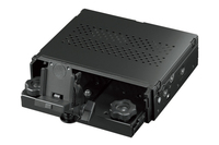 インパネ上部に1DIN（180×50mm）の小物入れなどがあれば、この1DIN取り付け用キットと入れ替えてゴリラをスマートに固定できる。ただしゴリラを収納することはできない。