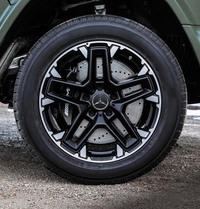 “究極のオフローダー”感を強めた「メルセデスAMG G63」の限定車が登場の画像