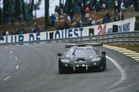 1995年のルマン24時間レースにおける「マクラーレンF1 GTR」59号車。同マシンはこのレースでマクラーレンにルマン初優勝をもたらした。「関谷正徳が日本人ドライバー初の総合優勝を手にしたルマン」としても記憶される。