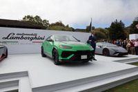 米コロラド州パイクスピークのヒルクライムで、市販SUV部門の最速記録を塗り替えた「ランボルギーニ・ウルス」の高性能バージョン「ペルフォルマンテ」も同会場で初披露された。最高出力を666PSに高めたV8ツインターボエンジンを搭載する。ランボルギーニは近年、この会場でニューモデルを発表するのが恒例となっている。