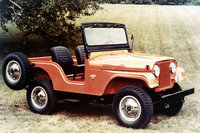 「M38A1」由来の、丸みを帯びたボディーが特徴の「CJ-5」。1954年から1983年まで、30年にわたり生産されるロングセラーとなった。