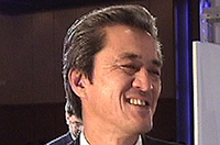 
	製品企画部チーフエンジニアの相坂忠史部長
	 