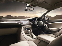 「シトロエンC5」、HDDナビゲーションが標準装備にの画像