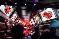 発表会でのひとこま。アルファ・ロメオブランドのプレゼンテーションが行われているところ。
    