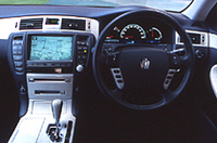 【スペック】
	全長×全幅×全高＝4840×1780×1470mm／ホイールベース＝2850mm／エンジン＝3リッターV6「D-4」／トランスミッション＝6段オートマチック／FR
	 