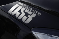 ボンネットを飾る、コンペティションの香り漂うロゴ。「CR」はシトロエン・レーシングを、「A55」はDS3レーシングの開発コードを示す。