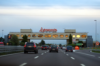 イタリア北部パドヴァ県で。イタリアでは車線変更時に方向指示器を出さないドライバーが多い。