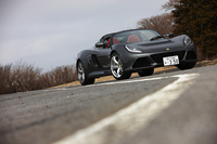 2011年9月のフランクフルトショーで発表され、日本では2013年7月に発売された「エキシージS」。近年、最も支持を集めているのは実は日本市場で、発売からの1年で約200台を販売したという。
    