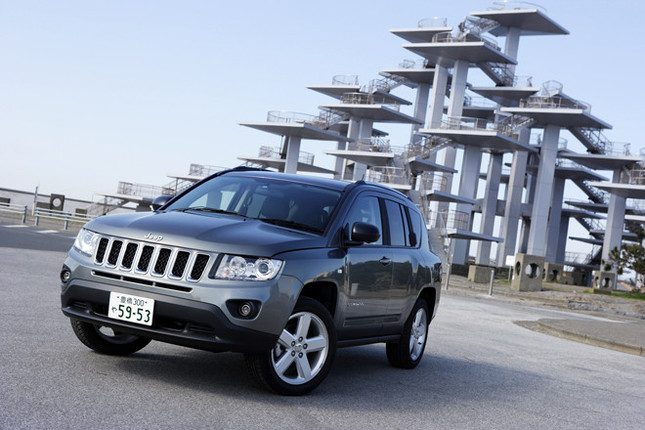 【スペック】全長×全幅×全高＝4460×1810×1665mm／ホイールベース＝2635mm／車重＝1450kg／駆動方式＝FF／2リッター直4DOHC16バルブ（156ps/6300rpm、19.4kgm/5100rpm）／価格＝298万円（テスト車＝同じ）