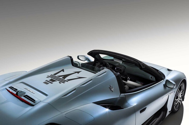 マセラティMC20チェロ