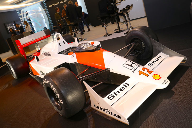 特別展「マクラーレン」。アラン・プロストやアイルトン・セナが駆った時代の「マクラーレン・ホンダMP4/4」（1988年）