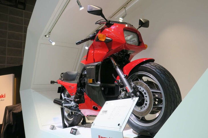 カワサキGPZ900R（1984年）