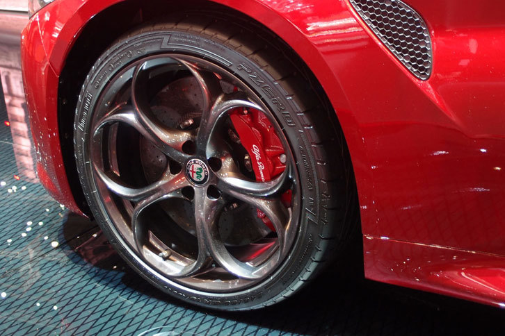 アルファロメオ・ジュリア