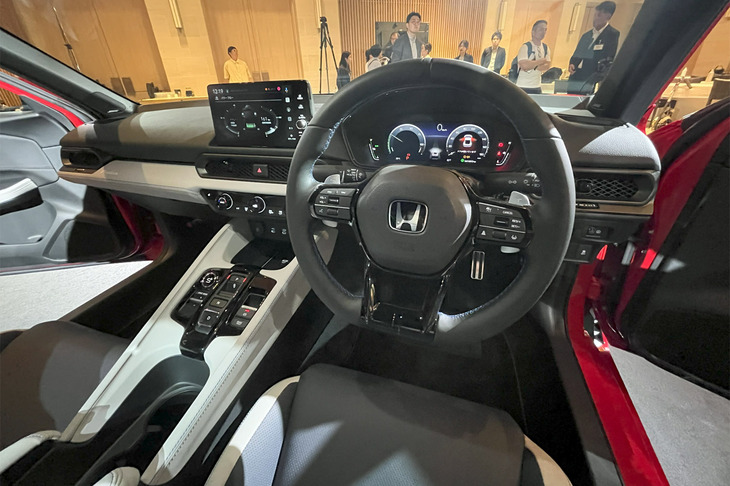 ホンダ・プレリュード（コックピット）