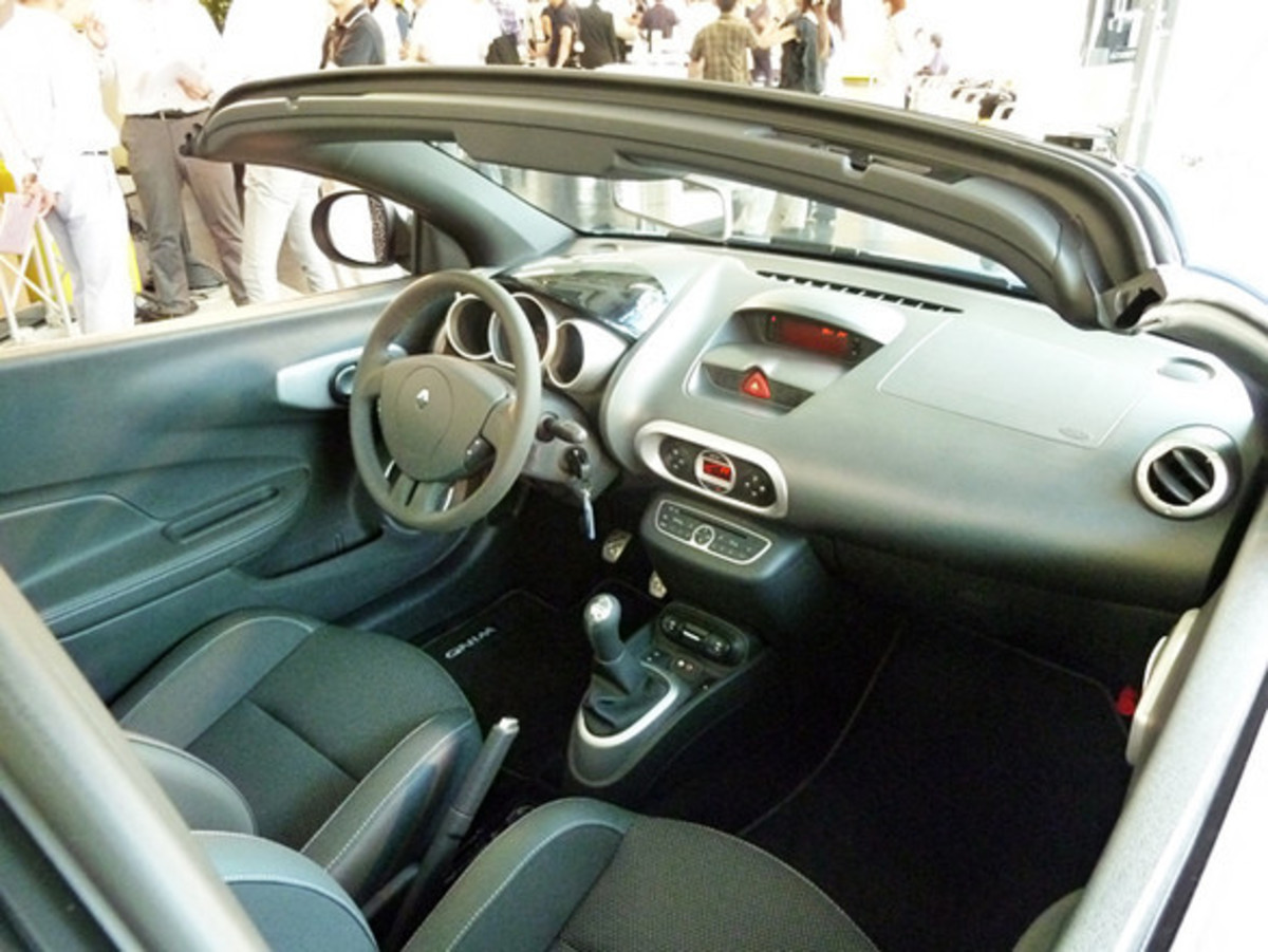 ルノー 新型2座オープンカー ウインド を発売 ニュース Webcg