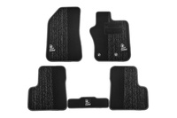 「ジープ・レネゲード」に“あひる”が目印の特別仕様車「フリーダムエディション」登場の画像