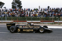 1978年のF1スペインGPにて、マリオ・アンドレッティの駆る「ロータス79」。アンドレッティはこの年6勝を挙げ、ドライバーズタイトルを獲得した。