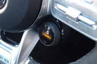 走行モードセレクター「AMGドライブコントロールスイッチ」。ダイヤルの前面が液晶画面になっており、どのモードが選ばれているか表示される。