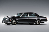 「トヨタ・センチュリー」が一部改良でディスチャージヘッドランプなど装着