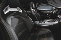 「AMG GT53 4MATIC＋（ISG）ファイナルエディション」のシート。