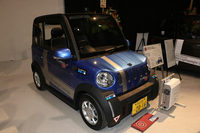 全長2545×全幅1290×全高1570mmと、軽自動車よりもコンパクトな「タジマ・ジャイアン」。過疎地域での利用などが想定されているという。