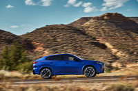 BMW iX2 xDrive30（4WD）／X2 M35i xDrive（4WD/7AT）【海外試乗記】の画像