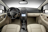 メルセデス・ベンツAクラスが変わるの画像