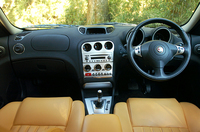 アルファロメオ・アルファ156 2.0 JTSセレスピード（2ペダル5MT）【ブリーフテスト】の画像