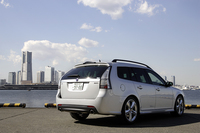 サーブ9-3スポーツエステート エアロ（FF/6AT）【試乗記】の画像