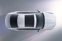 「ジャガーXF」がフルモデルチェンジを受ける。