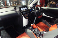 「GRMN iQ Racing Concept」のインテリア。