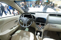 「奇瑞 風雲2」のインテリア