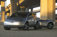 日産のクロスオーバーコンセプト「アクティック」