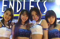 ブレーキで有名なメーカー、「ENDLESS」のレースクイーン。